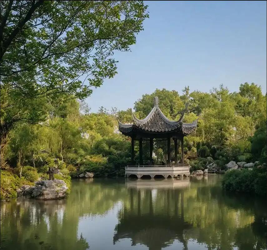 宜城初礼餐饮有限公司