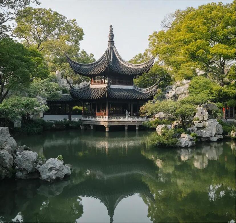 宜城初礼餐饮有限公司